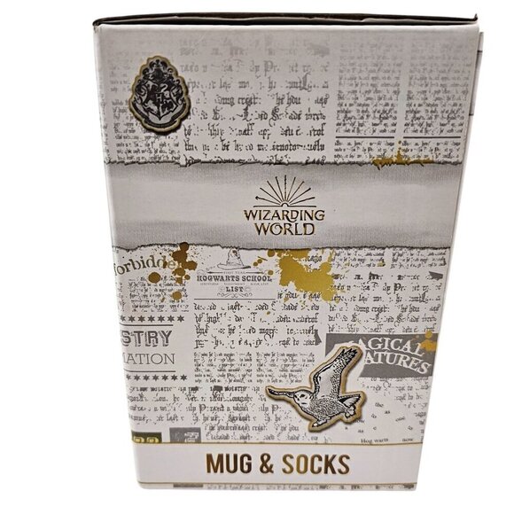 Wizarding World of Harry Potter Dobby Graphic Mug & Socks Gift Set NEW! - Picture 3 of 11